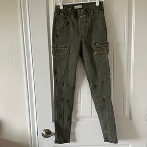 Grace & Lace Olive Cargo Jeggings